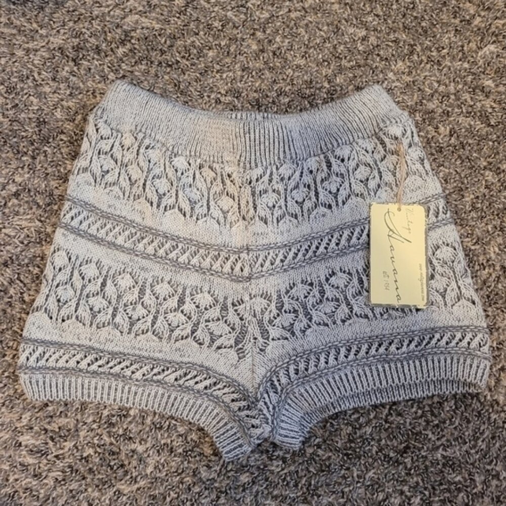 Vintage Havana Gray and White Sweater Shorts